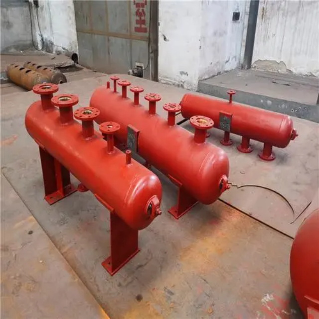 牧野分集水器安装高度